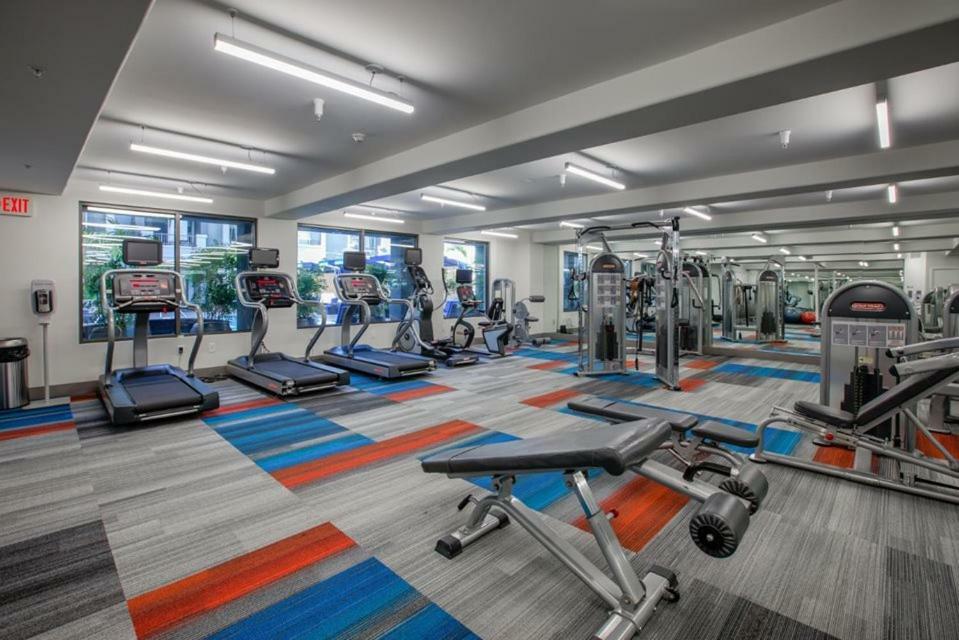 Apartamento Oakwood At The Adler Los Ángeles